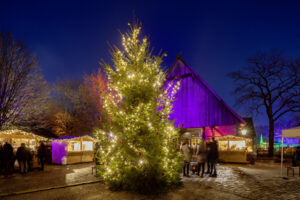 Auch in diesem Jahr wird es im Mühlenhof an den Adventswochenenden wieder den beliebten Weihnachtsmarkt geben. (Foto: Mühlenhof)