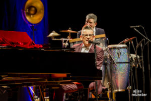 Götz Alsmann spielt sein neues Programm „Bei Nacht“ im Mai in der Halle Münsterland. (Archivbild: Claudia Feldmann)