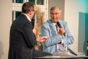 Der CDU-Politiker Wolfgang Bosbach zu Gast beim "Trialog" (Foto: Michael Bührke)