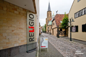 Das RELiGIO in Telgte bei Tageslicht. (Foto: Bührke)