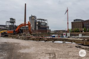 Baustopp am Hafen: Die Baustelle Hafencenter am Hansaring. (Archivbild: Thomas Hölscher)